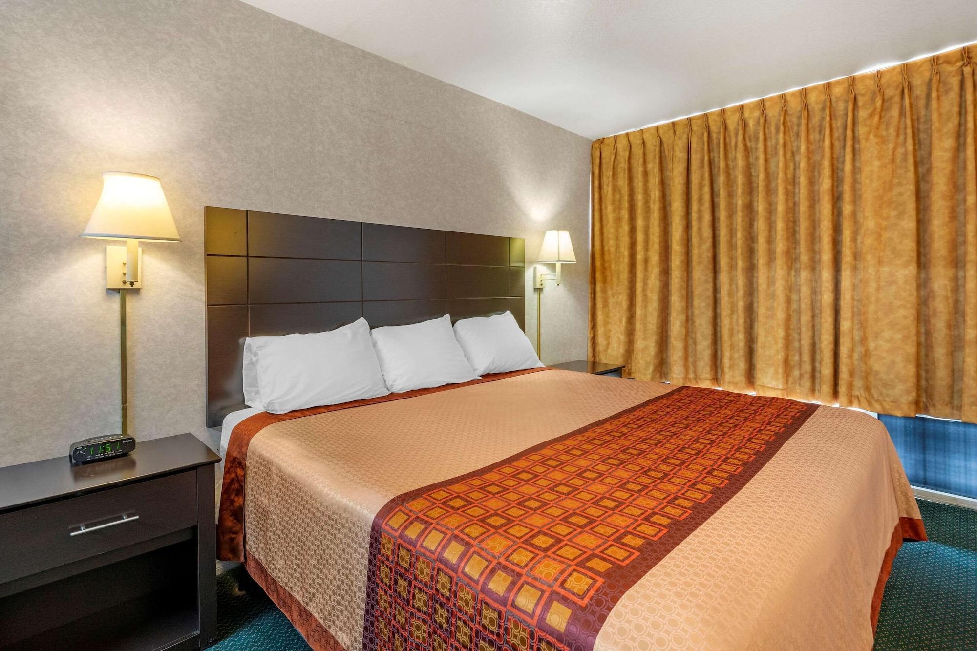 Rodeway Inn Clearwater-Largo Екстериор снимка